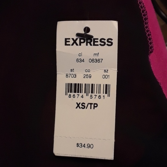 NWT Express blouse with sheer back - Picture 3 of 4